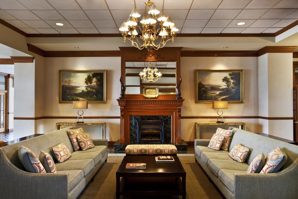 Clarion Inn Frederick Event Center Buitenkant foto
