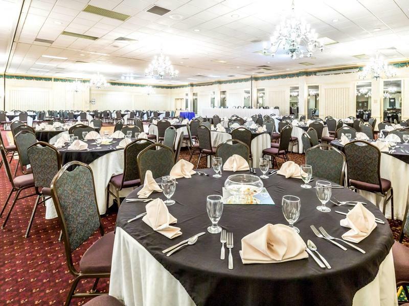 Clarion Inn Frederick Event Center Buitenkant foto
