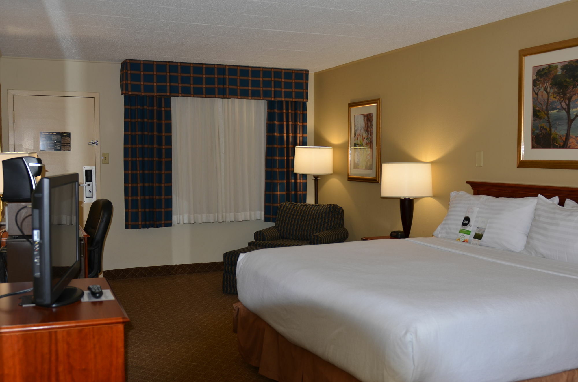 Clarion Inn Frederick Event Center Buitenkant foto