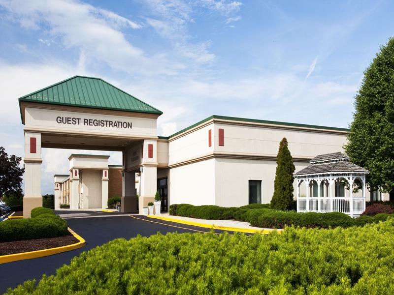 Clarion Inn Frederick Event Center Buitenkant foto